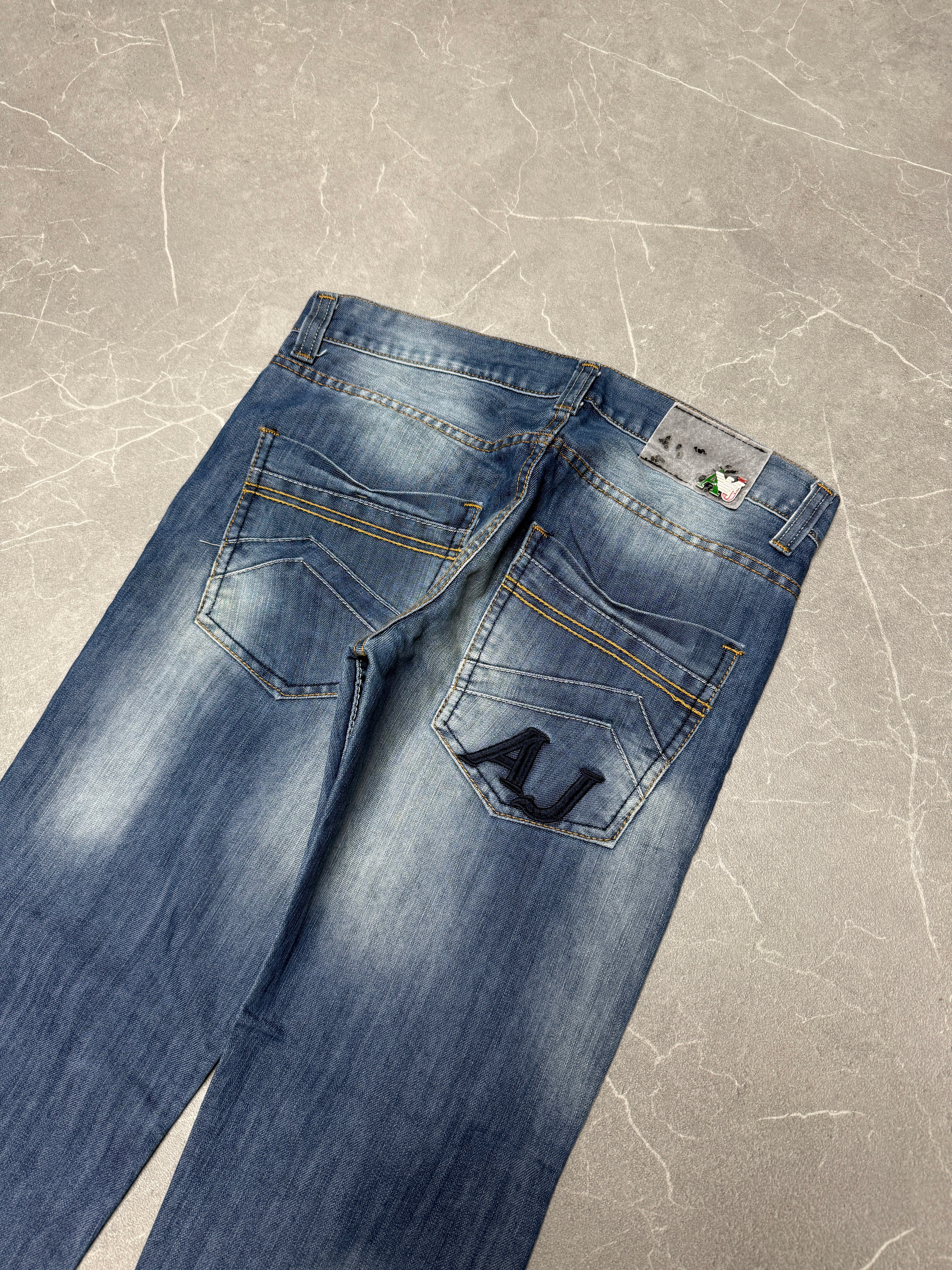 Armani Jeans M