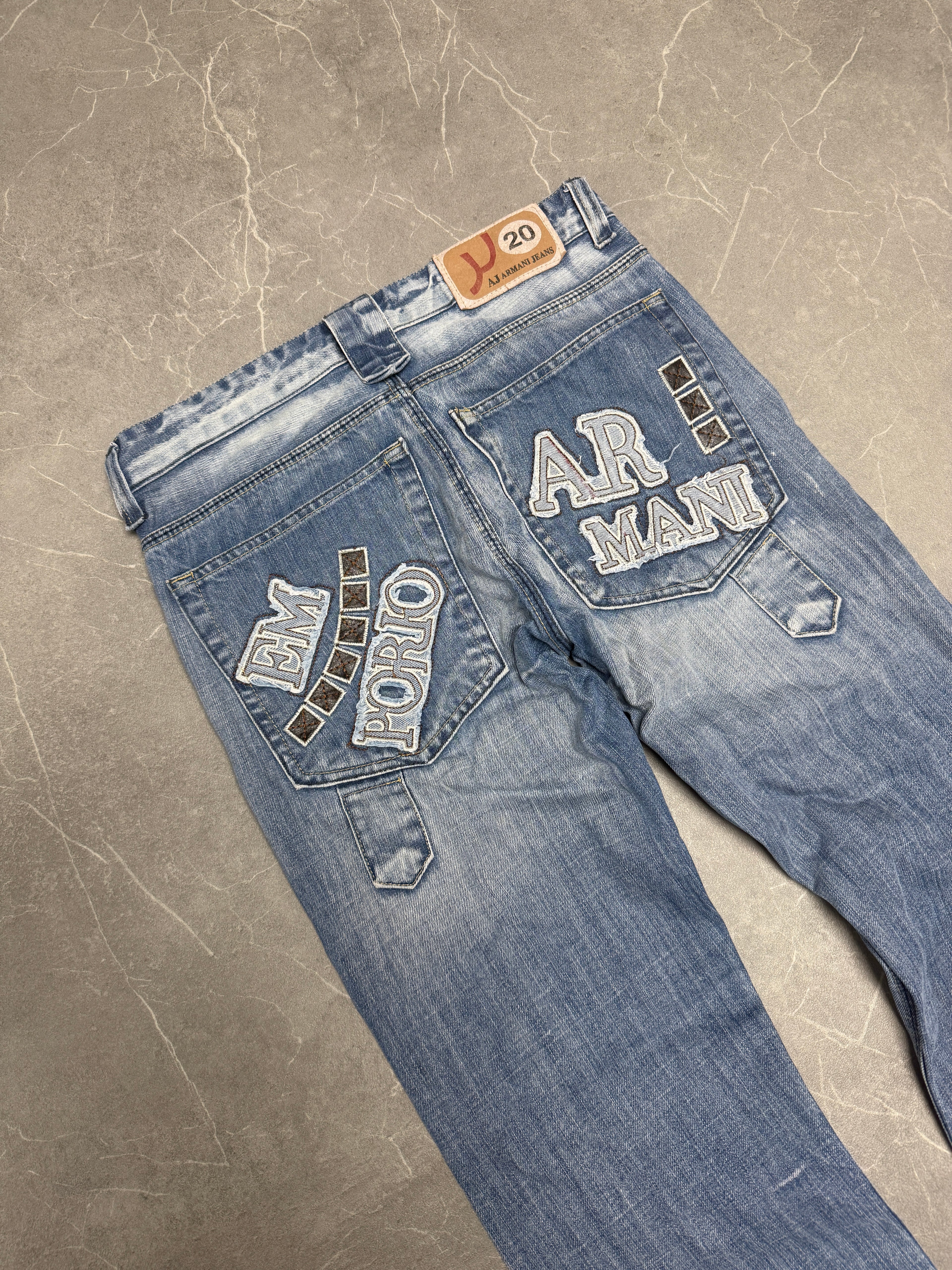 Emporio Armani Jeans (S-M)