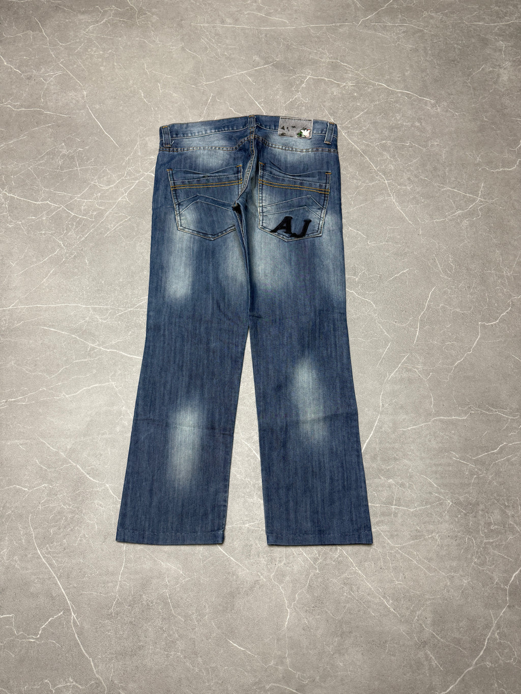 Armani Jeans M