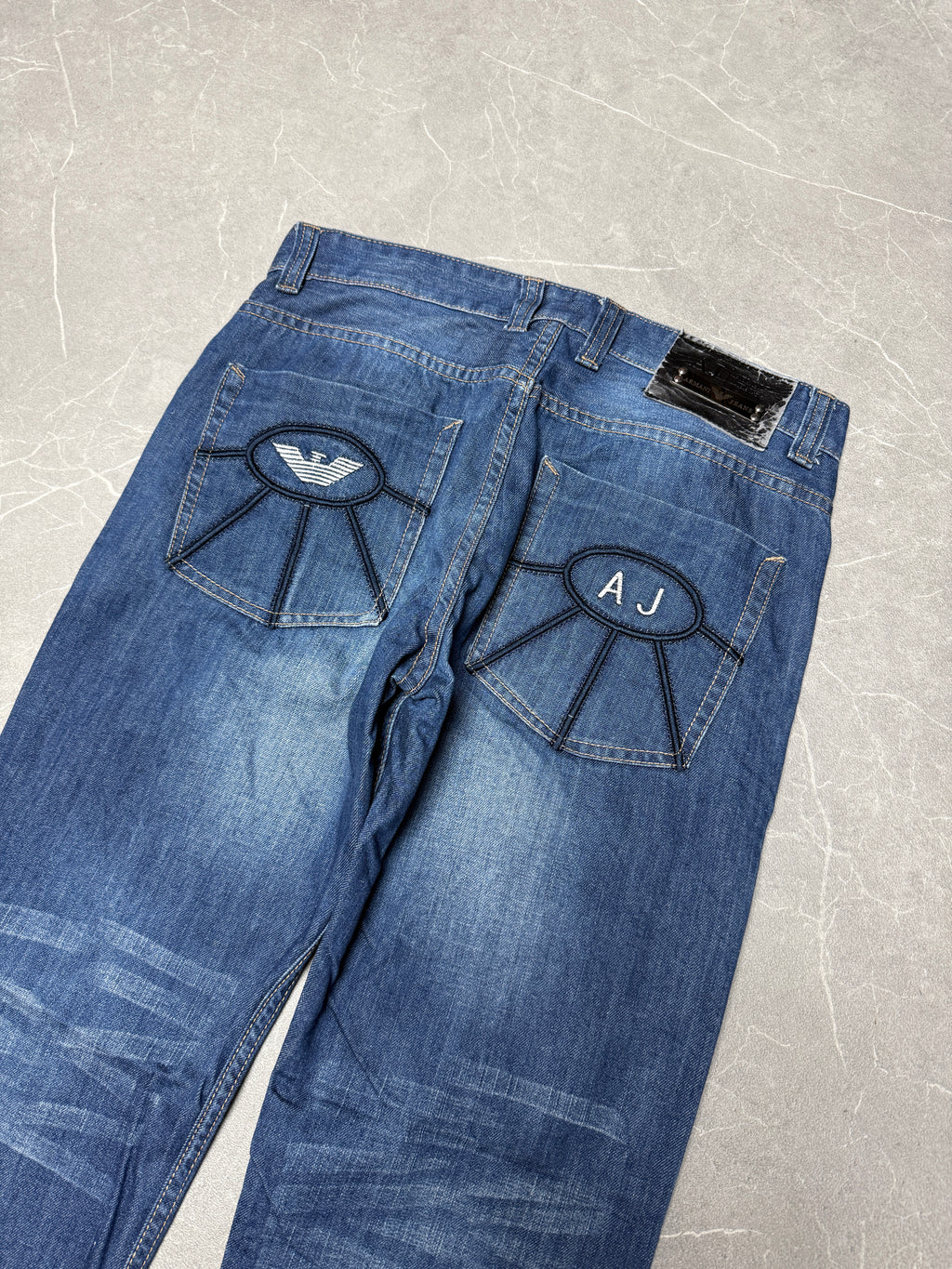 Armani Jeans M